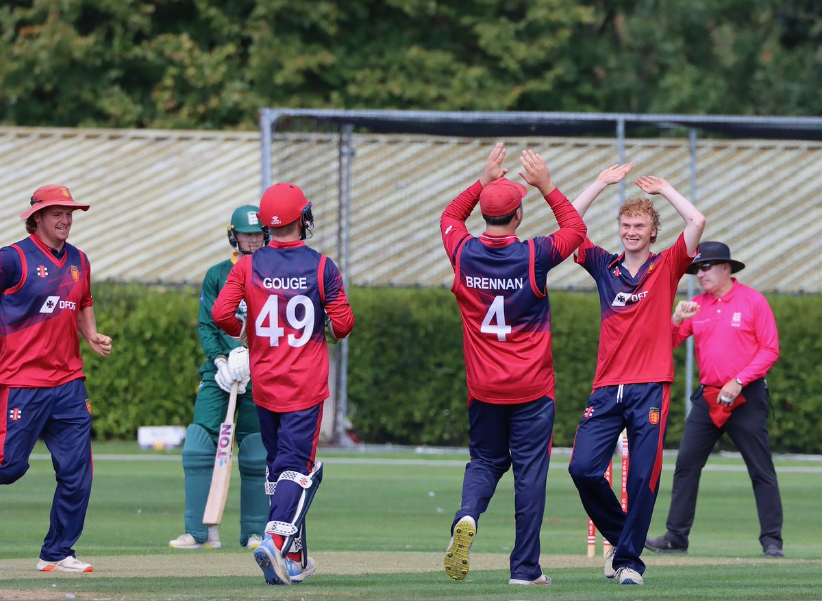cricketinjersey's tweet photo. 🔴 MENS CRICKET 🔴
A few pics from the 9th successive win for Jersey in the Men's 69th InterInsular at NCC Grainville today! 🔥
📸 Thanks Guarin Clayton for capturing these beauties!
#backingred #interinsular
1/5 https://t.co/PSxFhP7Zjk