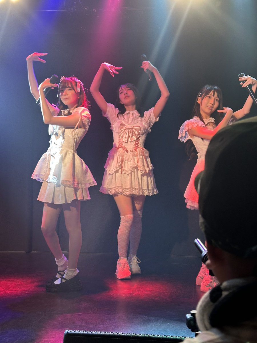 kagawatch's tweet photo. Yesterday, I saw this idols bills,”#KITSUKON_SAI_vol109” at the venue, #Yise.
昨日、#ワイズ で開催された、
アイドル対バンライブ、
#第109回_狐魂祭 を観覧。
【出演 静止画撮可編】
#iMASHiKA
#NiTELiTE
集合写真 https://t.co/SQGzxfom9q