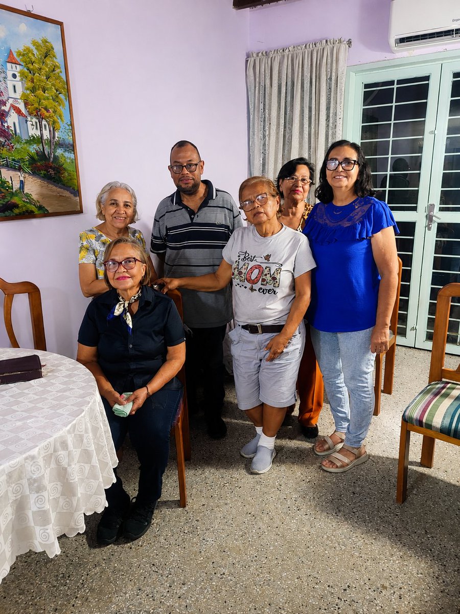 marcosizarra_'s tweet photo. Recepción de Sábado, nuevamente con el Grupo Pequeño Jerusalén, de la Iglesia Adventista del Séptimo Día, del Este de Barquisimeto.
#PicOfTheDay #grupopequeñojerusalen #igers #iasd #iasd7 https://t.co/1stf0H6dYT