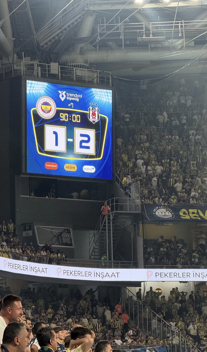 bjkyazarcom's tweet photo. HOŞBULDUK brown! 🦅 https://t.co/QjCWQY6fVp