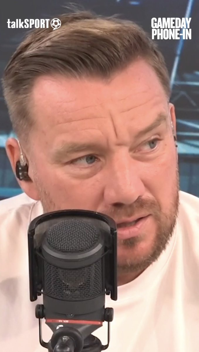 ginginho94's tweet photo. @talkSPORT Going down? https://t.co/lu50X96EPZ