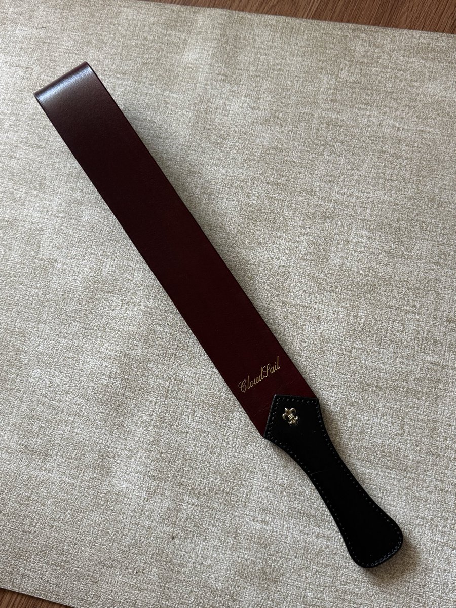 CloudSail975's tweet photo. 好看的工具都要刻名
#SPANKING #SP #小圈 #实践 #男主 https://t.co/dHBSBwKCJK