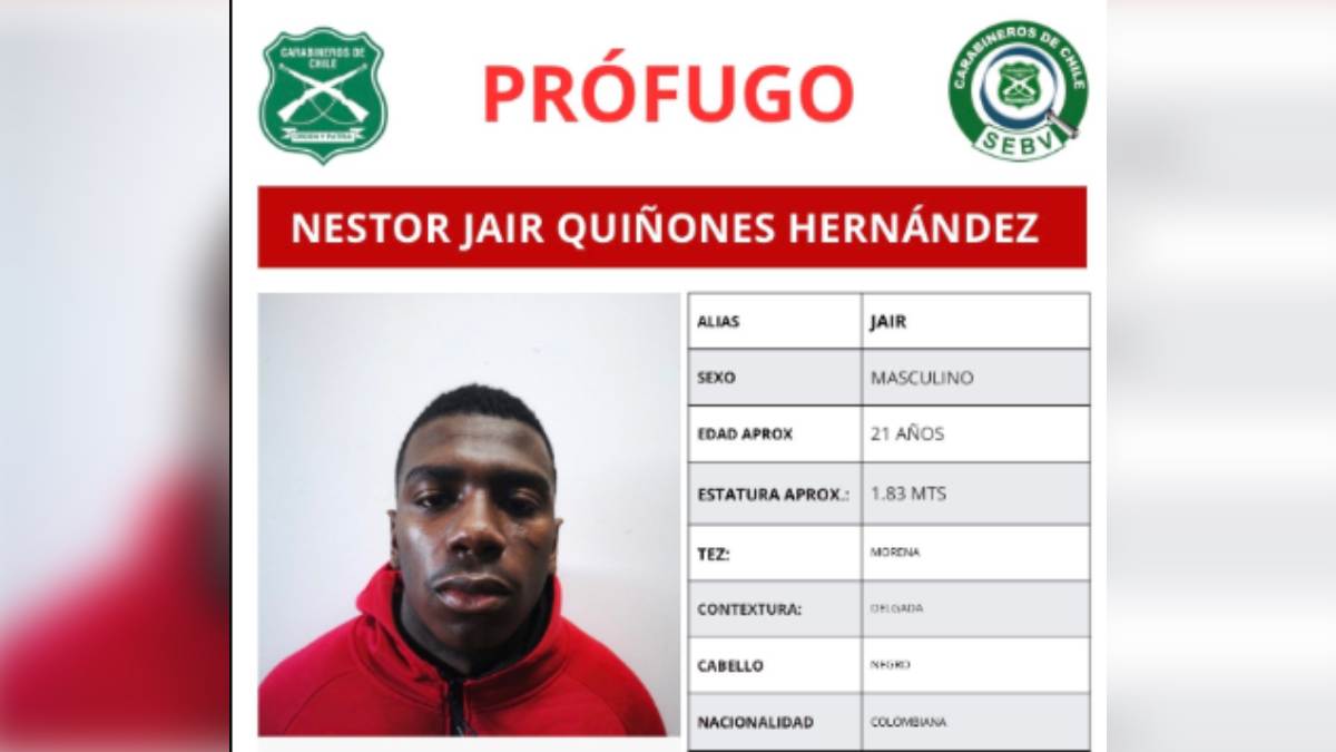 Cooperativa's tweet photo. Delincuente condenado por homicidio se fugó tras salir a bautizo de su hijo en Copiapó: Carabineros difundió su identidad y fotografía https://t.co/zInuYoIy8h https://t.co/5Oyywj1DQ0