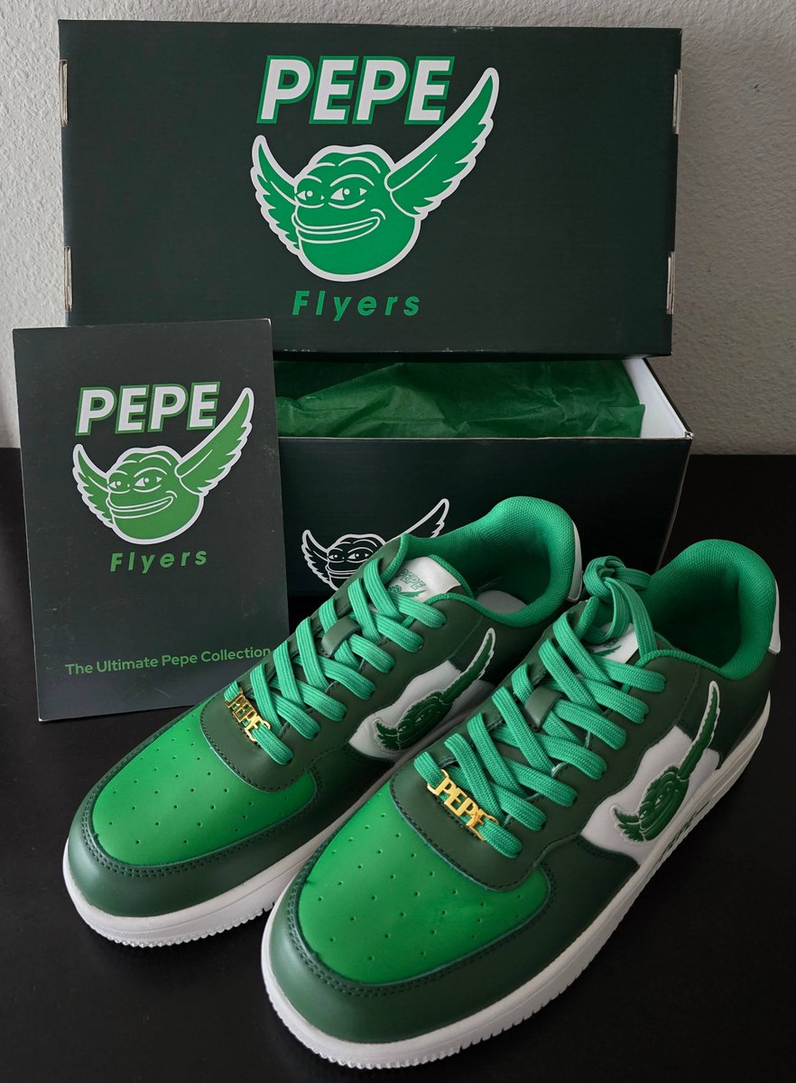 scarcedotcity's tweet photo. We get asked about these, a lot ...

A rare pair of V1 @pepeflyers hit the auction block next week for our Rare Pepe 10 Year Birthday Bash 👀 https://t.co/cl1LkEbrGk