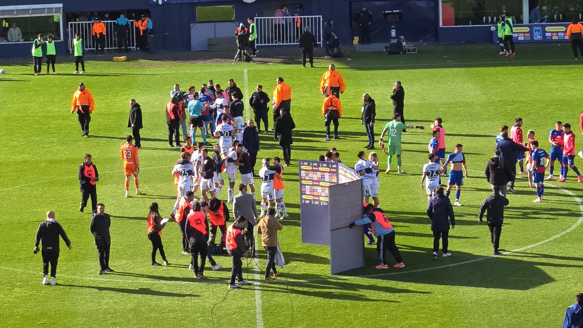 TriperoSiempre's tweet photo. #Gimnasia ganó. El #Lobo es Miramón y diez más. Hace rato es,
 el mejor  5 del fútbol argentino. Pero claro, juega en Gimnasia y eso siempre tiene menos prensa.
#Gelp suma y sigue. Y con #Miramón manejando los tiempos, hay razones para ilusionarse. https://t.co/xk6G1EuLRT
