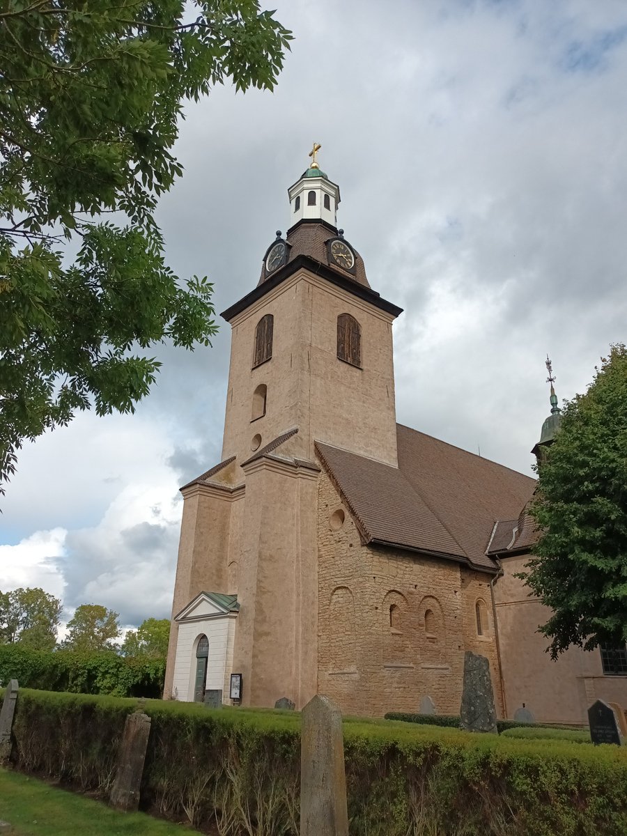 kristallnaach's tweet photo. Heute zufällig bei #Kloster #Vreta
#Kyrka gelandet..Erinnerungen an
🦌 #Elchenländle10 waren sofort😎
wieder da #Schweden 🇸🇪 #Sverige
😎#Stuga🌳im #Wald 🌊 am #See😝
#ÖrebroLän26😁🫎 #Elchenländle26
😍#Schweden26🦌#Elchenländle 🇸🇪 https://t.co/eekkdg9Aqi