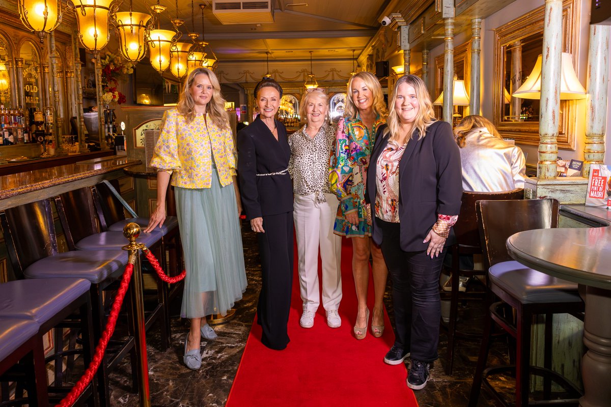 limerickpost's tweet photo. LIMERICK IN PHOTOS: Fashion forward for Twilight Thursday

THE gladrags were on for the Live from Runway Street at South’s Pub, presented by the Holman Lee Agency, for Twilight Thursday last week.

📷 Kieran Ryan-Benson
#Limerick #LimerickInPhotos https://t.co/TLyIgx4lGz
