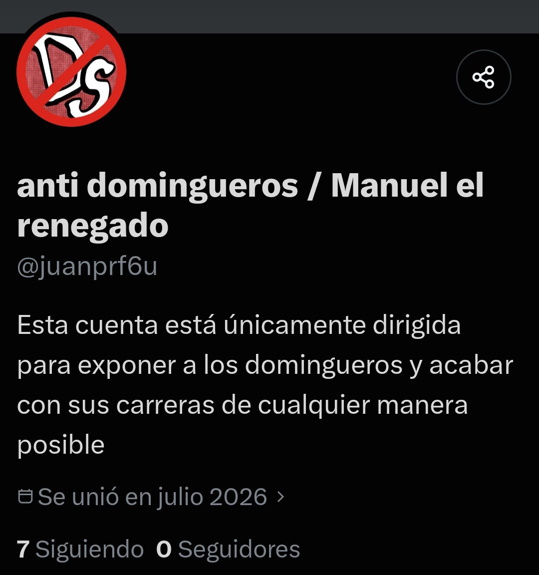 Evan77777777_7's tweet photo. Pequeño bro no los soltaba  xdddd yo creo que quiere que les haga caso los domingueros :P https://t.co/OkqvRiMkED