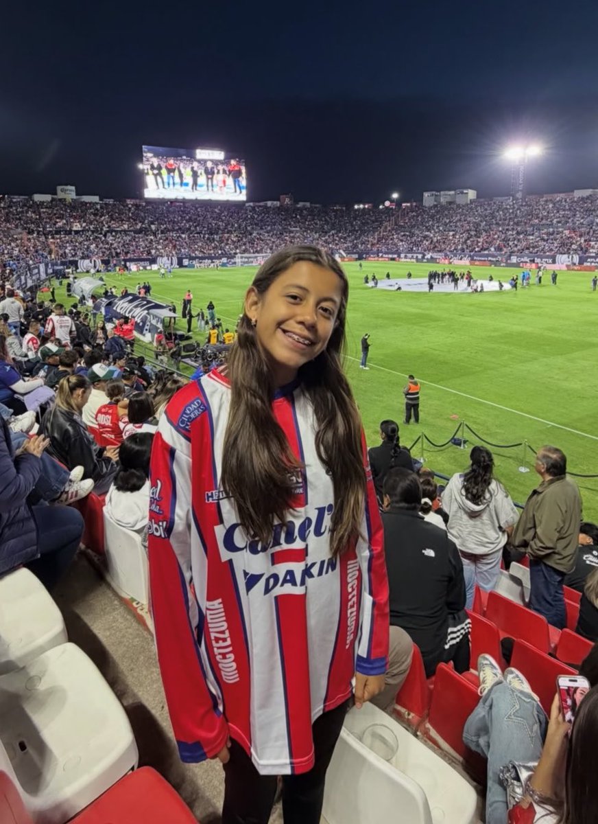 SaloNight26's tweet photo. @CharlyFutbol Listo https://t.co/rG7lqK66ru