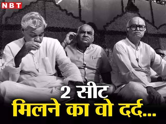 Whiskey4Whiskey's tweet photo. @sambitswaraj @narendramodi राहुल नें जमींन पर ला दिया
8000करोड़ ₹ के जहाज में उड़ने वाले बंदे मोदी को राहुल के हर event-काम को नकल-copy करते-करते 2029 तक 347 से 99 को Copy कर लोगे लगता तो यहीं हैं #मोदीcopyराहुल #नकलची56inchबंदर
#Modi_copy_Rahulgandhi #मोदी_के_कारनामें #Congress #RahulGandhi #modiinmetro https://t.co/iIEqSaUJl0