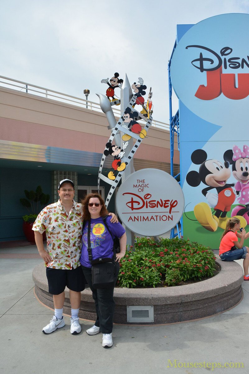 Mousesteps's tweet photo. Looking back to the former The Magic of Disney Animation that closed in 2015 at Disney's Hollywood Studios. The movie concept art displays were always extensive. Baymax and Hiro closed it out on the final day. It also had Animation Academy!

#disneyshollywoodstudios #wdw https://t.co/ECYfC3jwYI