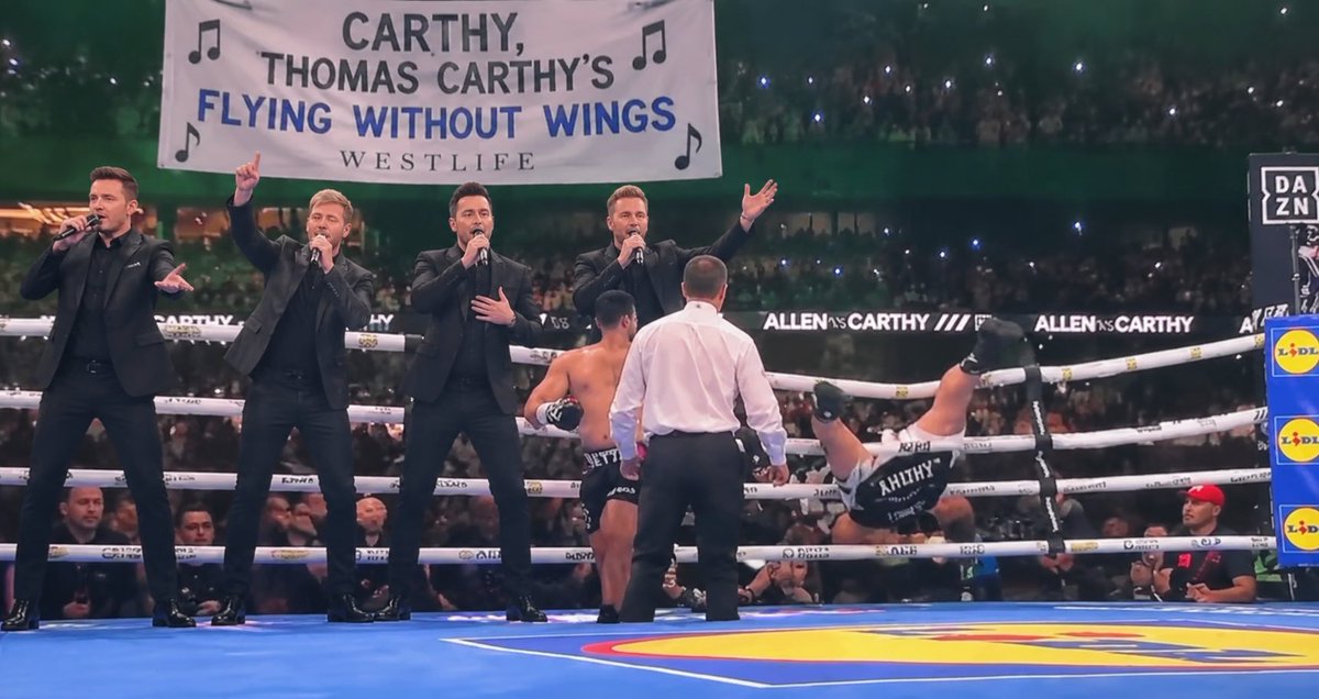 MiningGiant1982's tweet photo. Only #Westlife can save the night!
#KatieTaylor #ThomasCarty #DaveAllen
#TaylorPili #AllenCarty #CrokePark
@DAZNBoxing @EddieHearn @westlifefansite @westlifemusic @NickyByrne https://t.co/B5k9F0SyMw