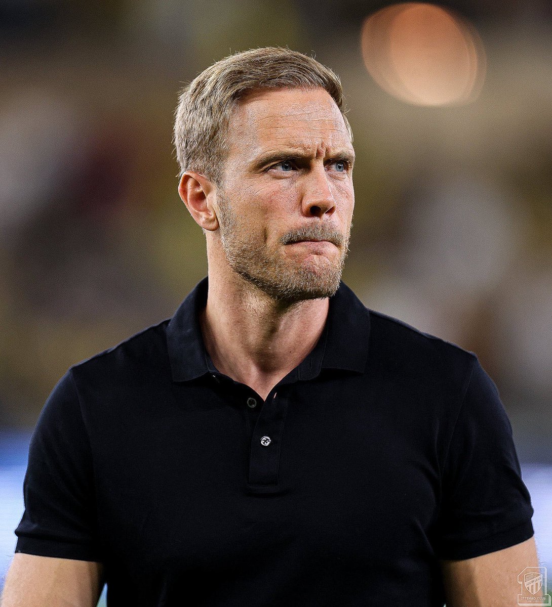i0_119's tweet photo. فرم النصر بالشتوية مع اوساكا وحرمهم آسيا
رجع وأكلهم بالدوري مع الاتحاد وحرهم الصدارة

ينز فيسينغ كابوس النصر وجلاده 🦯🐐🇩🇪 https://t.co/L5rlj0sWkL
