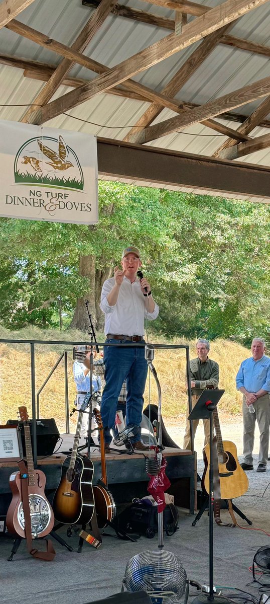 RepBrianJack's tweet photo. Today, I was honored to address hundreds of sportsmen from across our Congressional District at the annual Dinner and Doves lunch in Whitesburg.

Dinner and Doves is an enduring Georgia tradition that celebrates our agricultural heritage, brings neighbors and friends together, and kicks off the start of dove season with fellowship and good Southern food.

Thank you to the entire NG Turf team for hosting another record-breaking event!

@NGTurf