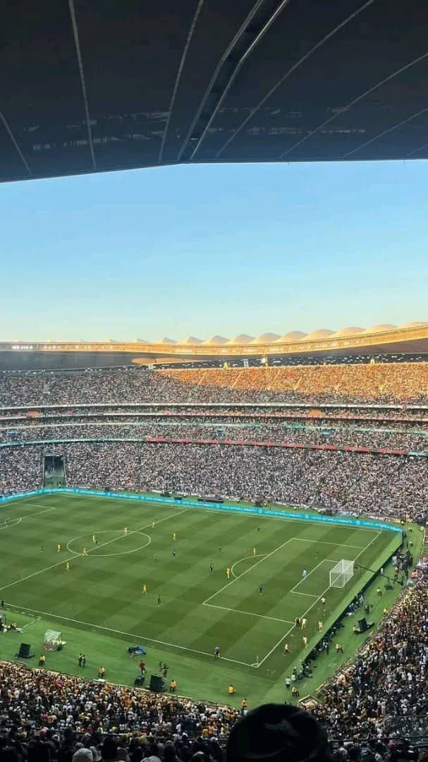 Samu_gumede's tweet photo. @Khels14 @Gonzosforever Wht football matches you talk about? https://t.co/RhncffjTcG