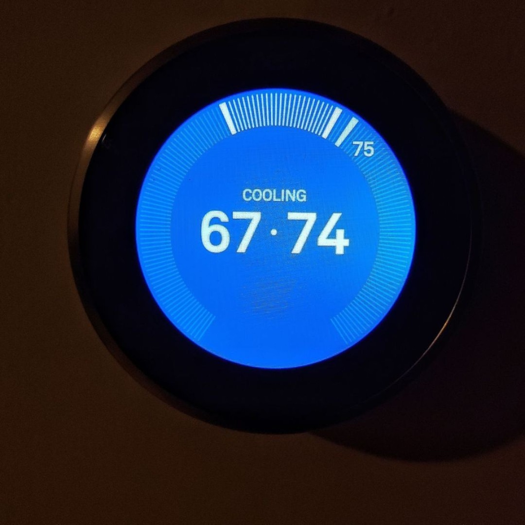 AireServDFW's tweet photo. Setting your thermostat to 62° won’t give your AC a turbo boost. 😅 If your Dallas home isn’t cooling properly, turning it lower doesn’t fix the cause. Need AC help? 📲 (469) 699-8406

Tag your household’s thermostat boss. 👀

#DallasHVAC #ACTips #HVACMyths https://t.co/hXvU9QQTUN