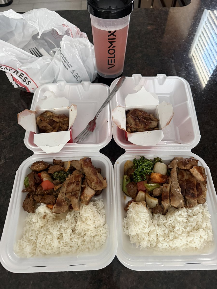 wstgoat7's tweet photo. Man I love my plug https://t.co/7DHqMxcAVo