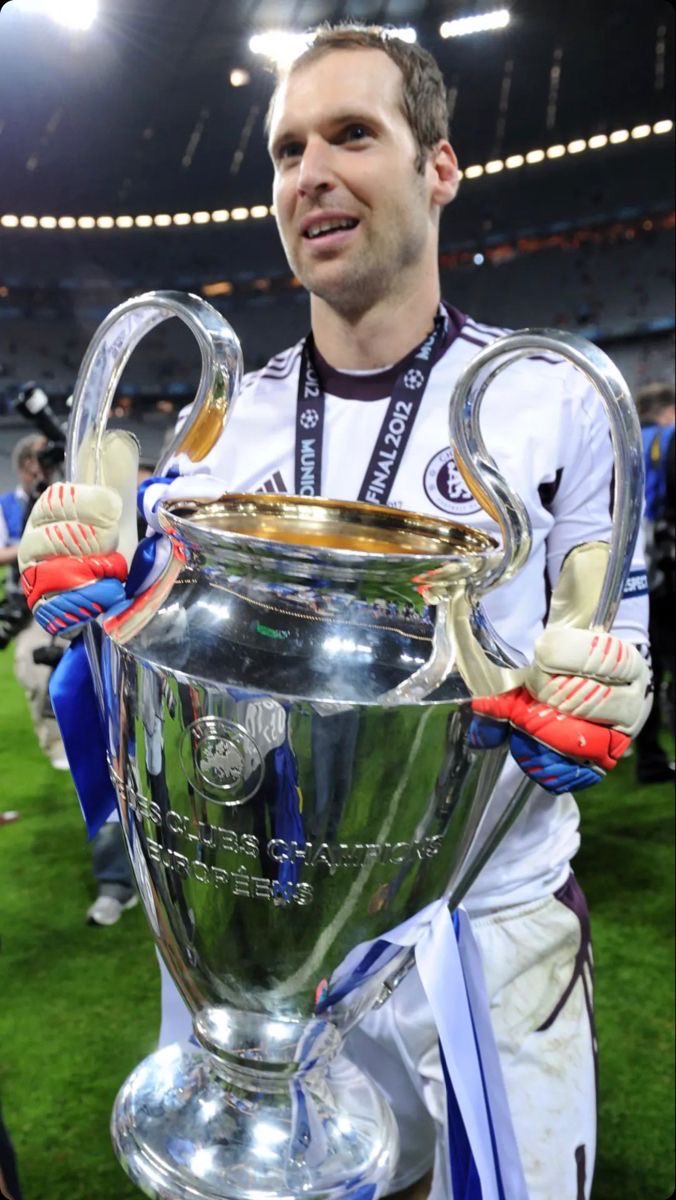 71Miroo's tweet photo. FC26 

Thanks to @NoirVPG for my first trophy 

x1 Winners Belgium l1 🏆
x2 Cash Cup🏆

See you soon for the next FC 27… https://t.co/y1pjq7m3oj