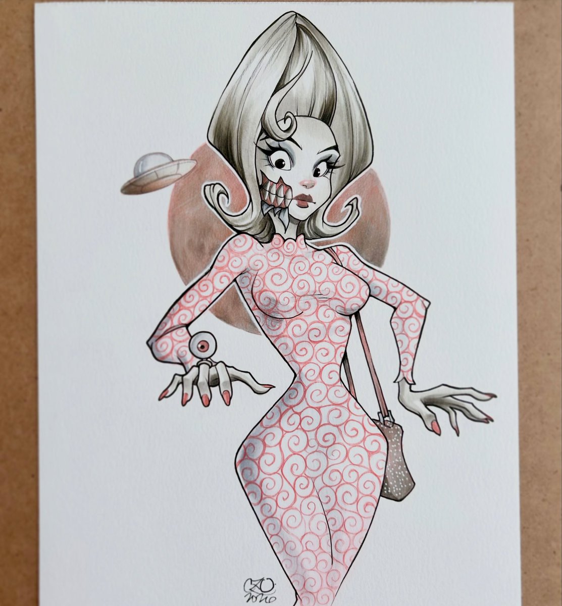 Chrissie_Zullo's tweet photo. Commission drawn here at Dragon*Con of the alien from Mars Attacks! This one was too fun. I do have a soft spot for this movie…! 👽 🌀 https://t.co/nFXYkukNxa