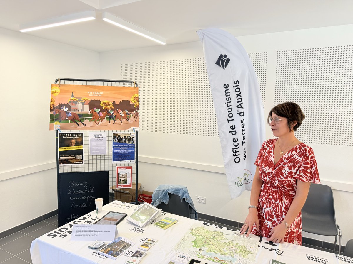 Sauvadet's tweet photo. Forum des associations à #Vitteaux. Témoin de la vitalité du tissu associatif dans nos territoires ruraux.
Le @CD_CotedOr est aux côtés des associations avec le fonds d’aide à la vie associative et avec notre guide « Mon Asso #CôtedOr » https://t.co/mK5EIWV1i0