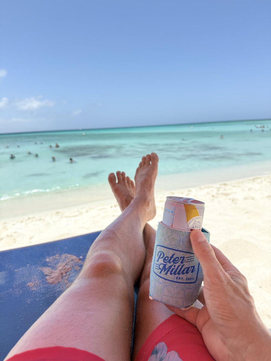 AB_melts's tweet photo. Island Time @petermillar 
#Aruba #ArashiBeach https://t.co/Dew44U9yxS