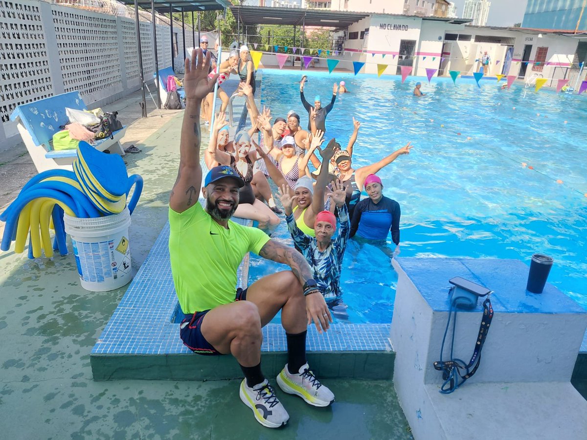 Rodriguez_Olmos's tweet photo. Tus sábados en Parque Lefevre:

✅️ Curso de Costura
✅️ Clases de natación para niños
✅️ Aqua aerobics
✅️ Típico para Niños 
✅️ Ballet
✅️ Funcionales
✅️ Taller para Mujeres Embarazadas 
✅️ Jornada de reciclaje Móvil https://t.co/9zxbhcCZKl