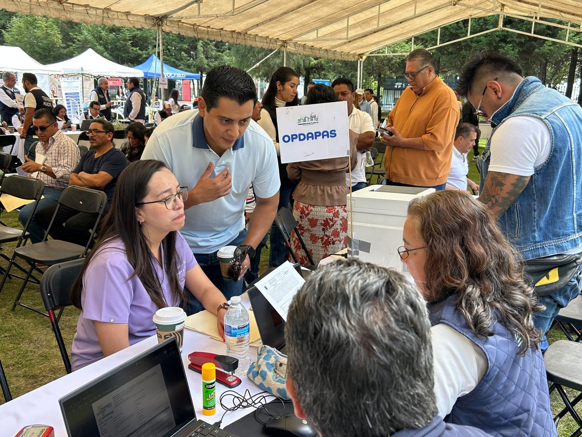 MetepecOPDAPAS's tweet photo. Presidente en tu calle en Parque la Providencia fue todo un éxito, donde el OPDAPAS de Metepec estuvo presente atendiendo tus dudas, reportes y peticiones.
#EstamosEnLaRuta 
@FerFlores_Emp 
@MetepecGobierno https://t.co/Sid2JaY4Gb