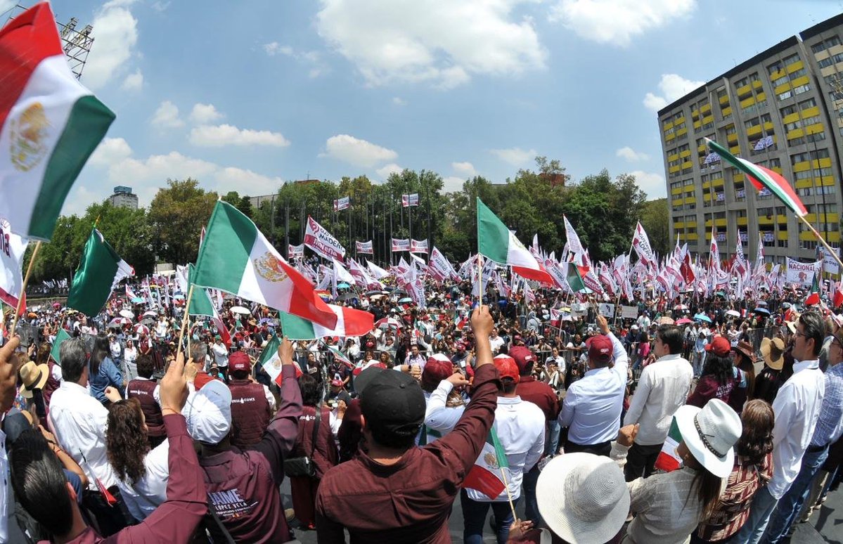 juanrubiog's tweet photo. Participamos en la Asamblea Ciudad de México en Defensa de la Transformación y la Soberanía Nacional, donde refrendamos que defender a la patria exige un pueblo organizado y consciente de su papel histórico. Frente a las presiones e intereses extranjeros que buscan someter a nuestra nación, la unidad popular es la mayor fortaleza para proteger la soberanía y consolidar el rumbo del país. Hoy, en la Plaza de las Tres Culturas, más de 20 mil personas demostramos de qué estamos hechos: de dignidad y de un profundo amor por lo que somos, por nuestros logros y por México.

#PorLaDefensaDeLaSoberanía
#SigamosHaciendoHistoria
@GPMorenaCdMex
@MorenaCiudadMex