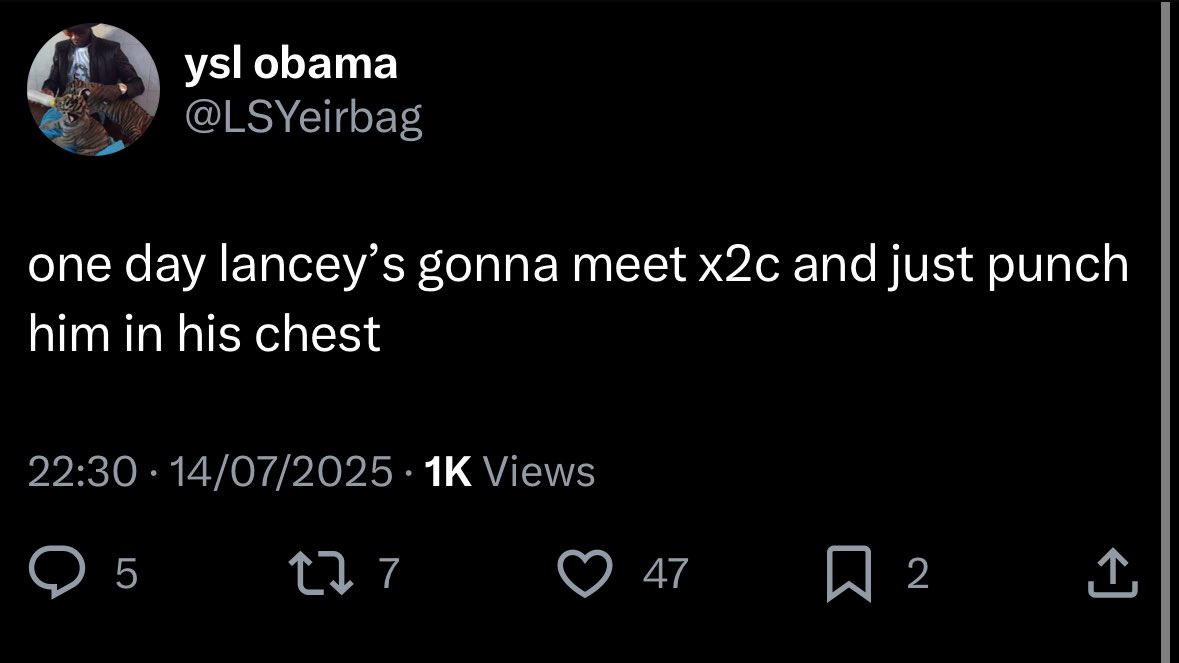 gabrieYSL's tweet photo. IT’S HAPPENING GUYS 😭😭😭😭❤️😭❤️😭❤️ https://t.co/1QyPOvGYQd