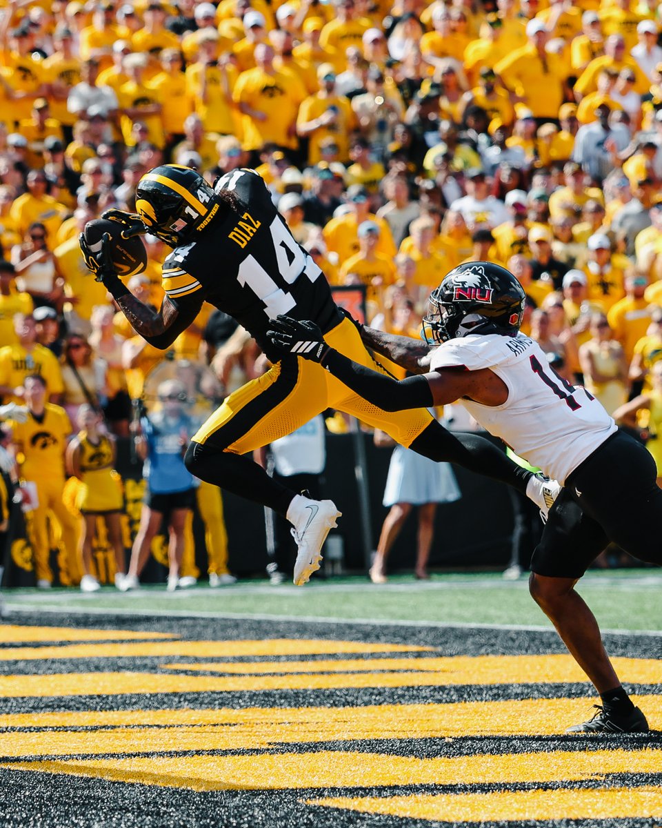 HawkeyeFootball's tweet photo. TOUCHDOWN, IOWA 🏈

Welcome to the '26 season. https://t.co/DYYarLhipC