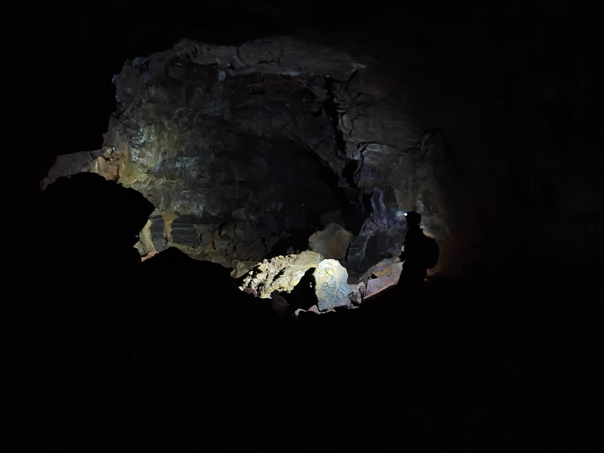 gmachineCS's tweet photo. @Parks_CS W, I went caving https://t.co/a1HhHpkjvA