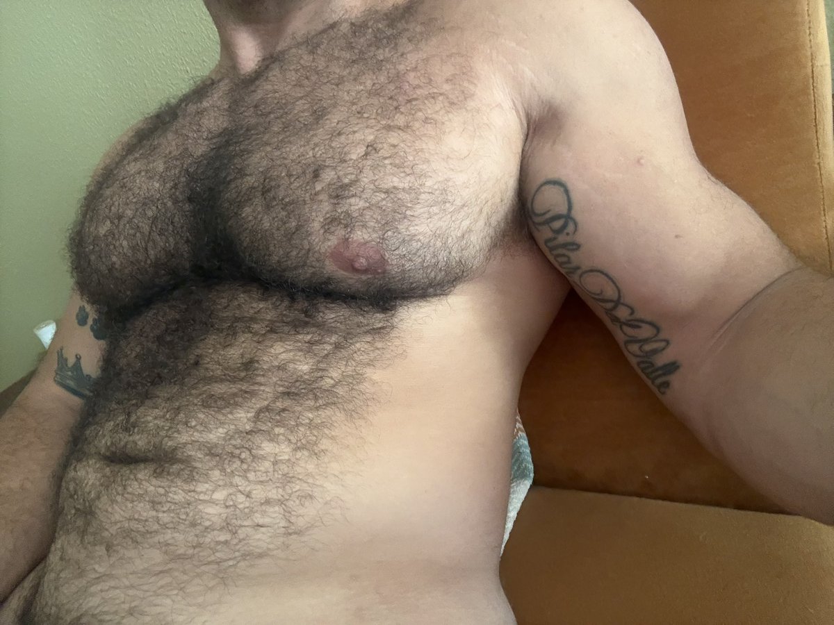 DiegoBr00337031's tweet photo. 🥵🥵 https://t.co/Mbfdon59Hw