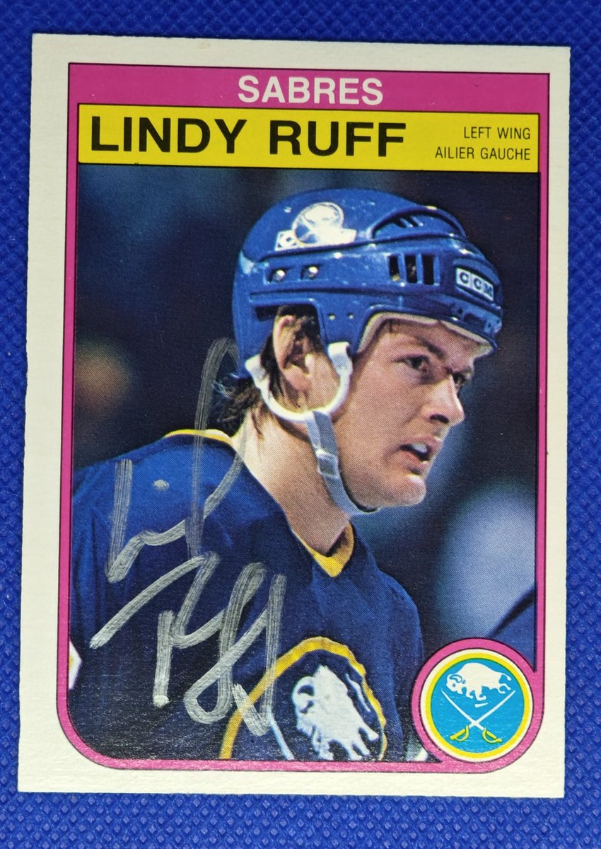 Gampagnolo's tweet photo. Today's TTM success: Lindy Ruff on a 82-83 OPC and a 90-91 Topps. 65 days.
#TTM #TTMHOCKEY #hockeyautographs #hockeycards #ttmsuccess https://t.co/Rn05HgjtbC