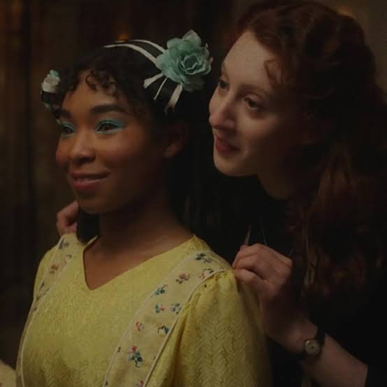 lestatsvamp's tweet photo. claudeleine are literally in a femme4femme bi4bi relationship btw https://t.co/8JdHpMVECo