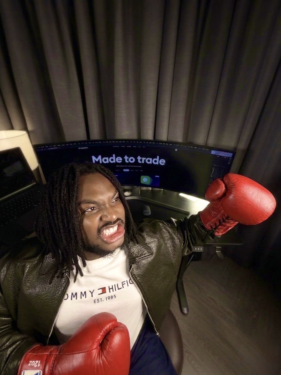tradingcartel1_'s tweet photo. My PNL THIS MONTH ALONE is already over $1M+

So let’s make this interesting…

I’m putting $200,000 ON THE TABLE. 💵

Any trader confident enough to step up, fight against me, and take the $200K if you beat me?

KOJO FOREX. YOU’RE MY PICK. 🐐

Someone TAG KOJO.
Let’s see if he’s really about it. 👀🔥