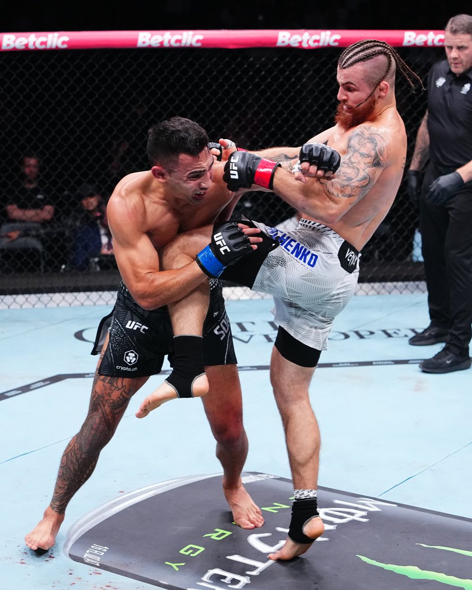 ufc's tweet photo. On a roll 🤝

@DonchenkoUFC is off to a great start in the UFC!

[ #UFCParis is LIVE NOW on @ParamountPlus ] https://t.co/UjsFgXyhqe