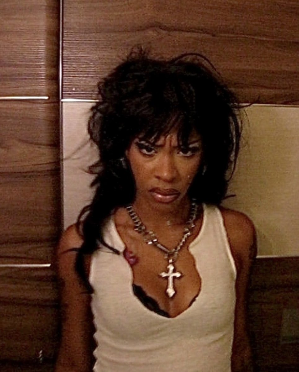 hourlyriconasty's tweet photo. Rico Nasty stuns in new photos🖤 https://t.co/XJhHoRso0h
