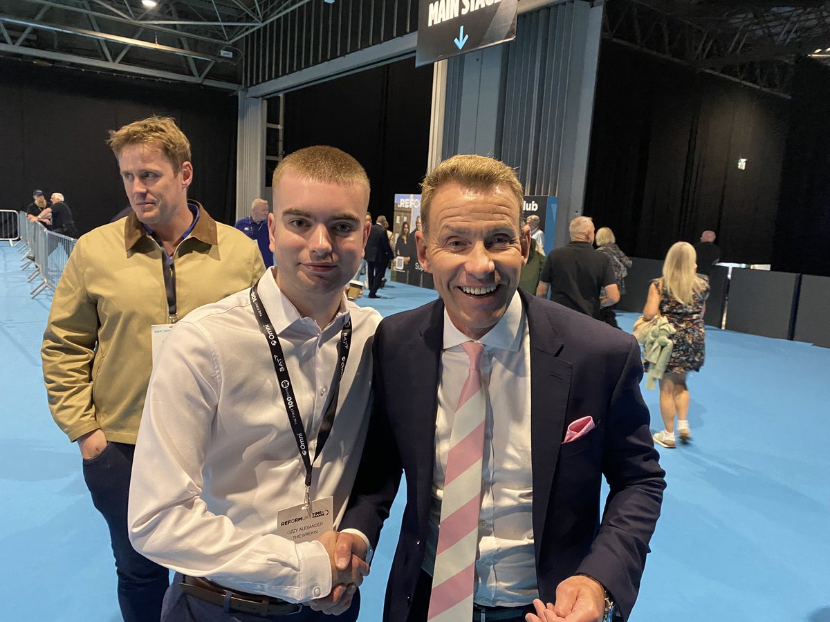 OAlexander2019's tweet photo. Such a pleasure to have been at Reform conference over the last couple of days, it was so good to see the optimism and energy in everyone you talk to. Britain is broken, Britain needs Reform 🇬🇧
#ReformUK https://t.co/FRTioXpozp