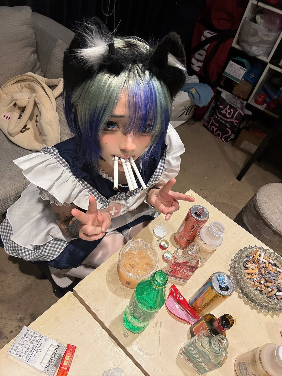 JX0000jlf's tweet photo. 咋滴！ https://t.co/KLkP9WH48V