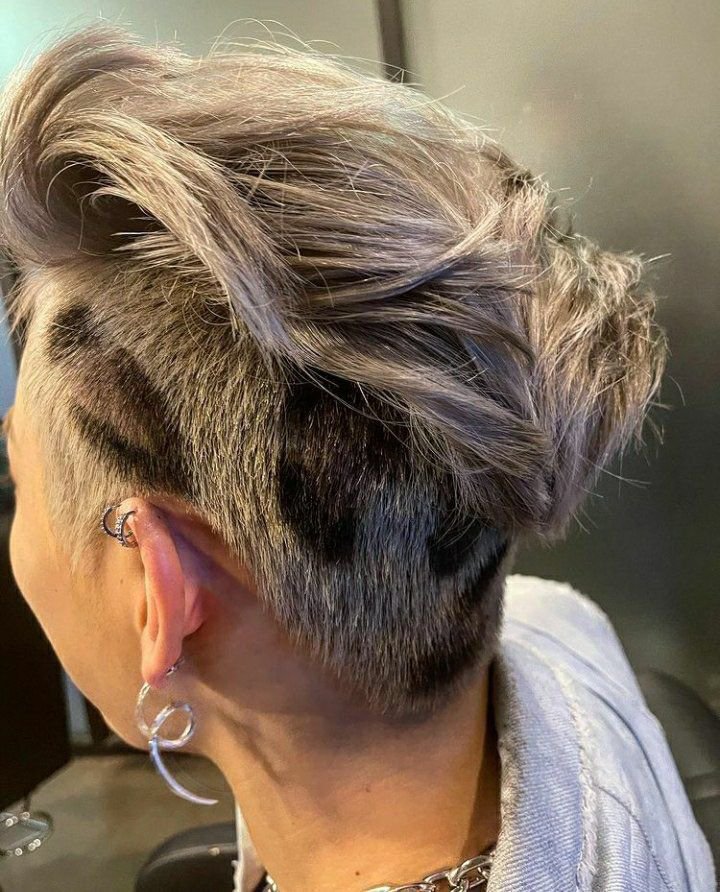 tylerbrokebad's tweet photo. he can turn his bowl cuts into something truly great https://t.co/UYx4mbmjbZ