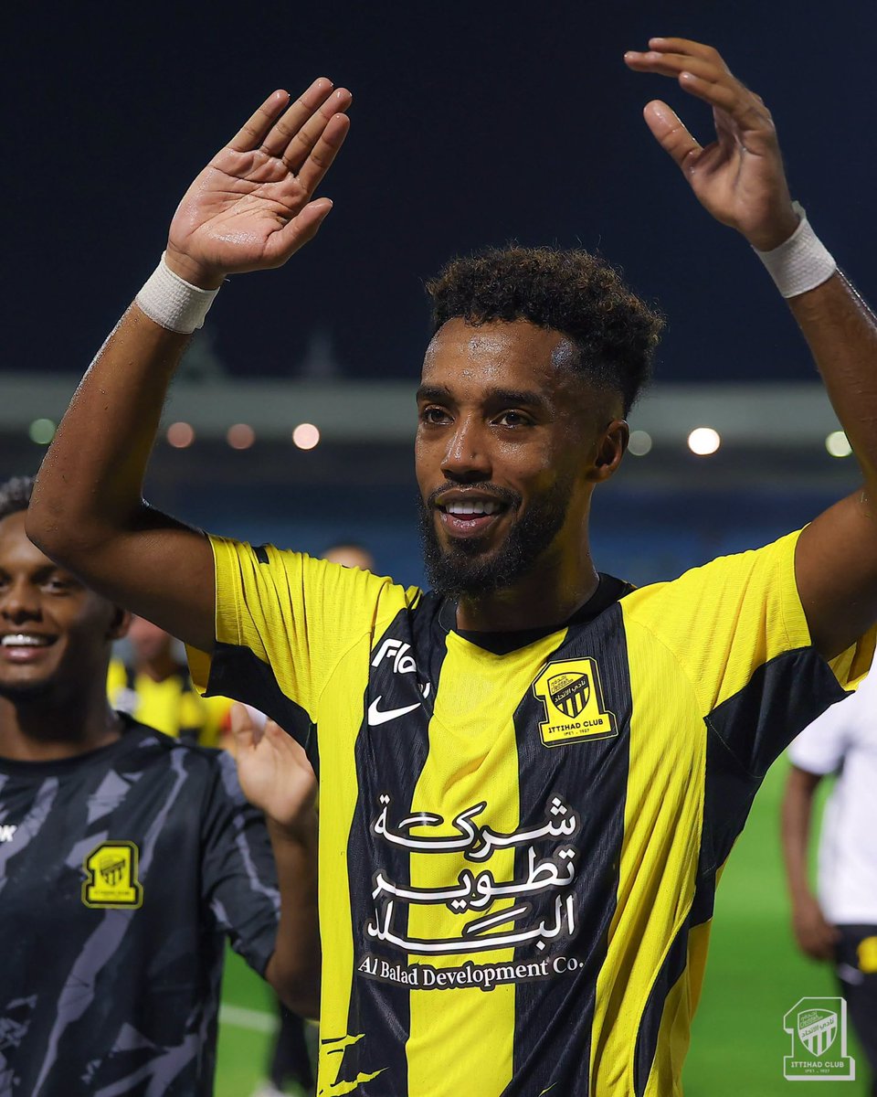 Mti115's tweet photo. مكسب كبير لنادي #الاتحاد .. كورته نظيفة بشكل خروجه اثر على الوسط.. ما شاء الله تبارك الرحمن 💛 https://t.co/UobpoOilHY