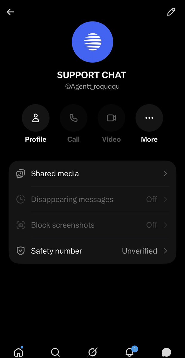 Ebyblion001's tweet photo. Hi guys be careful of this scammer parading as a Roqqu chat support, 
They use this fake site to steal your coins,

https:https://t.co/laXHM537gi
Don’t fall for it, below is the profile and chat i had with him, this is 100% scam. https://t.co/O1Lg37g5vW