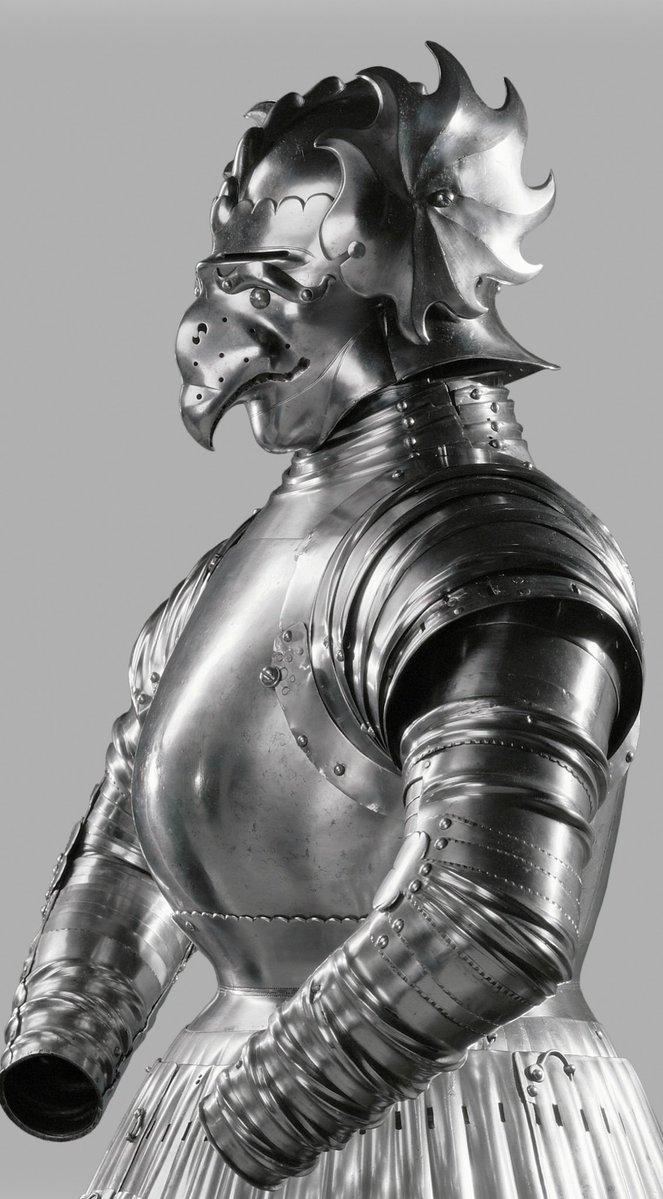 Argonaut1535's tweet photo. 🇩🇪👑Ceremonial Wedding Armor of Albrecht von Brandenburg-Ansbach, 1st Duke of Prussia & 37th Grandmaster of the ✝️Teutonic Order (1490-1568) made ca. 1526. 

Yep this is a real armor…almost looks like a bad sci fi movie costume.  

This costume harness is a replica of the fashionable fabric costume in steel, & was in great demand for Nobility of this period. This also included the imaginative mask helmets, which were worn at magnificent festivals. 

This harness of Albrecht of Brandenburg, the Grand Master of the Teutonic Order was made in northern Germany after the Innsbruck model, & was probably made on the occasion of his marriage to Dorothea of Denmark in 1526. The etched bridal couple on the back of the armor also alludes to this occasion.