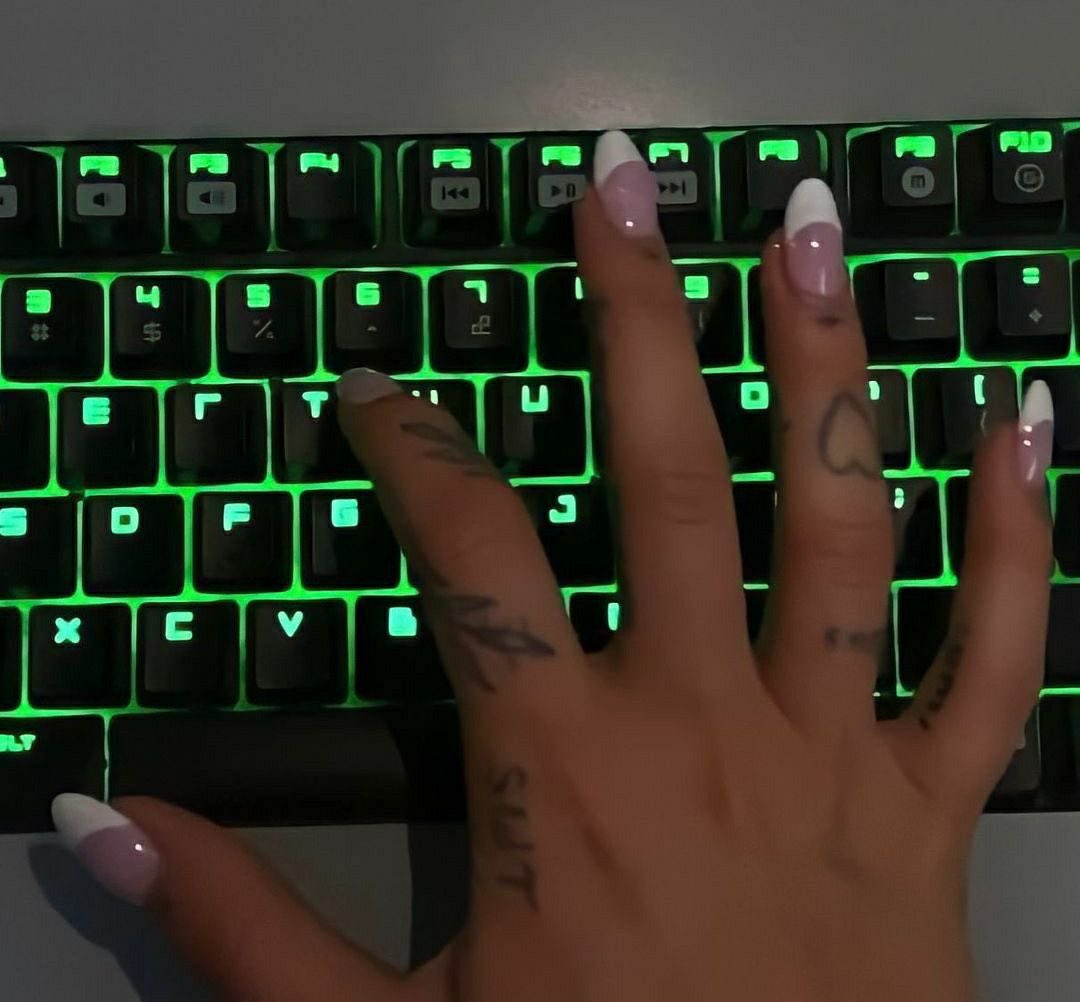 xjpurple's tweet photo. this iconic moment https://t.co/pBoEdfVowq