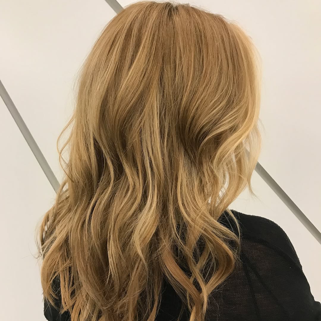 AngeliqueKy0's tweet photo. Before and after on my badass stylist babe, Eryca Seitz. Thank you for stepping out and playing with warmer tones! https://t.co/v9C3C4HpUv