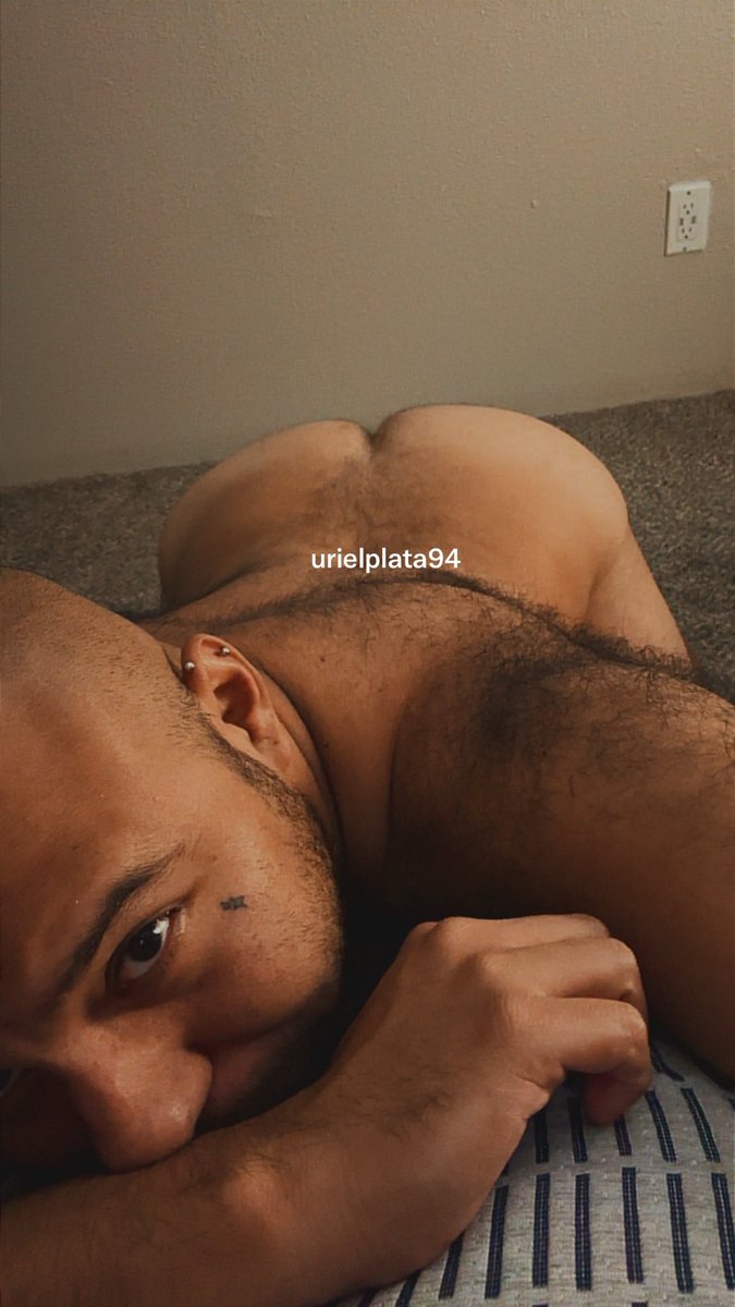 urielplata94's tweet photo. Needing a good breeding soon 🤤🫶🏽 https://t.co/yqT15IsSzS