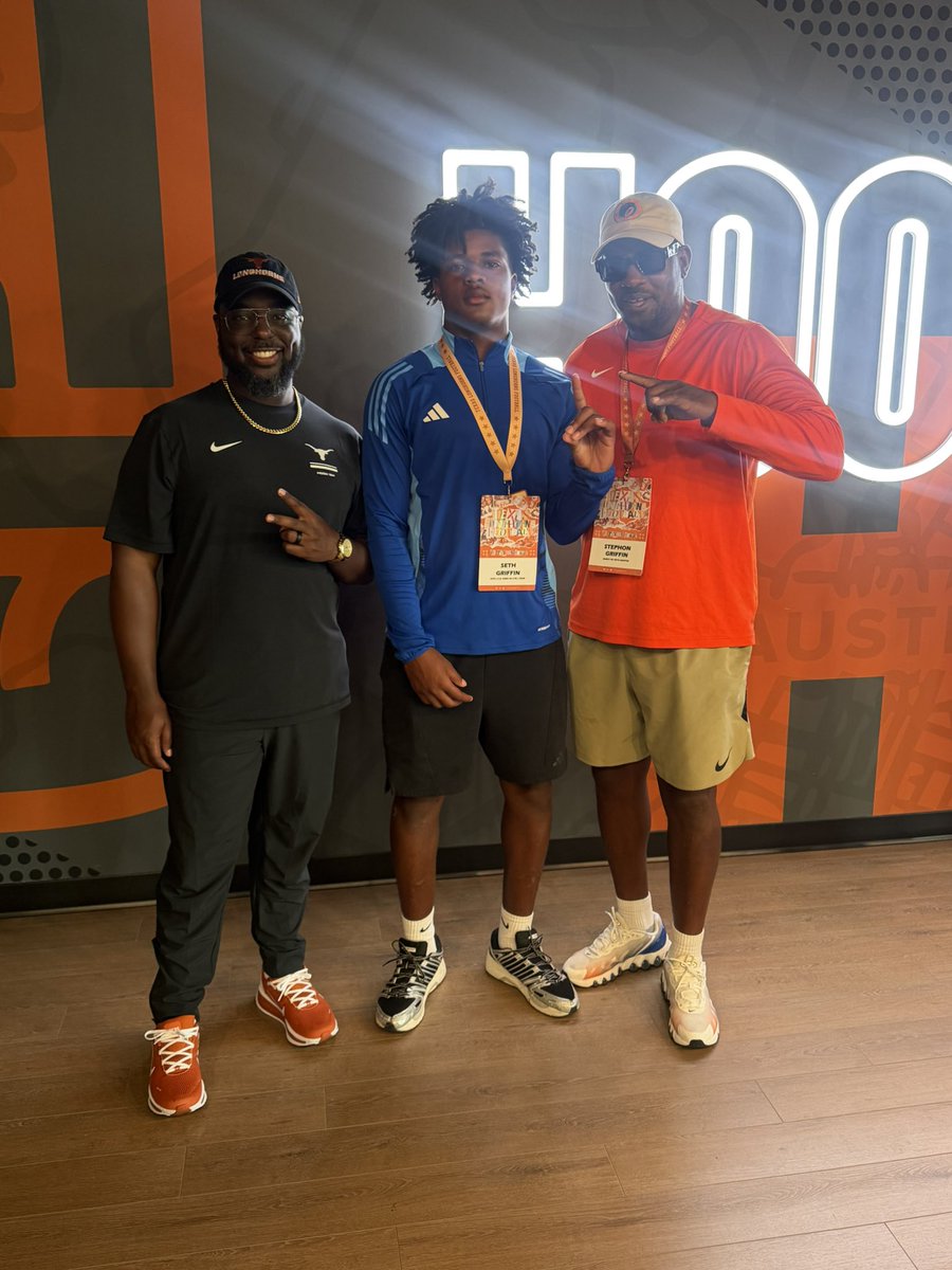 yooseth5's tweet photo. Had a great time at University of Texas I’ll be back soon 🤘🏾🧡🤠@Mark_Orphey @CoachMashack @jmjonesUT @_MBCSports @HoustonHero713 @TheUCReport @CEKing_Football https://t.co/kjwiksFC6A
