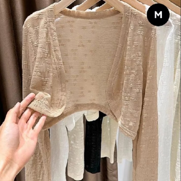 HeyAzzalea's tweet photo. Cardigan Renda ✨
Kalau pake ini penampilan auto tambah manis. Warna putih cakep banget. 😍

https://t.co/kxr99Hez69 https://t.co/O11HbPGDk2