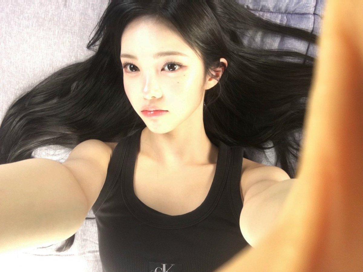 ianpicts's tweet photo. weverse update ♡ #ian https://t.co/WmI1BuoUjg