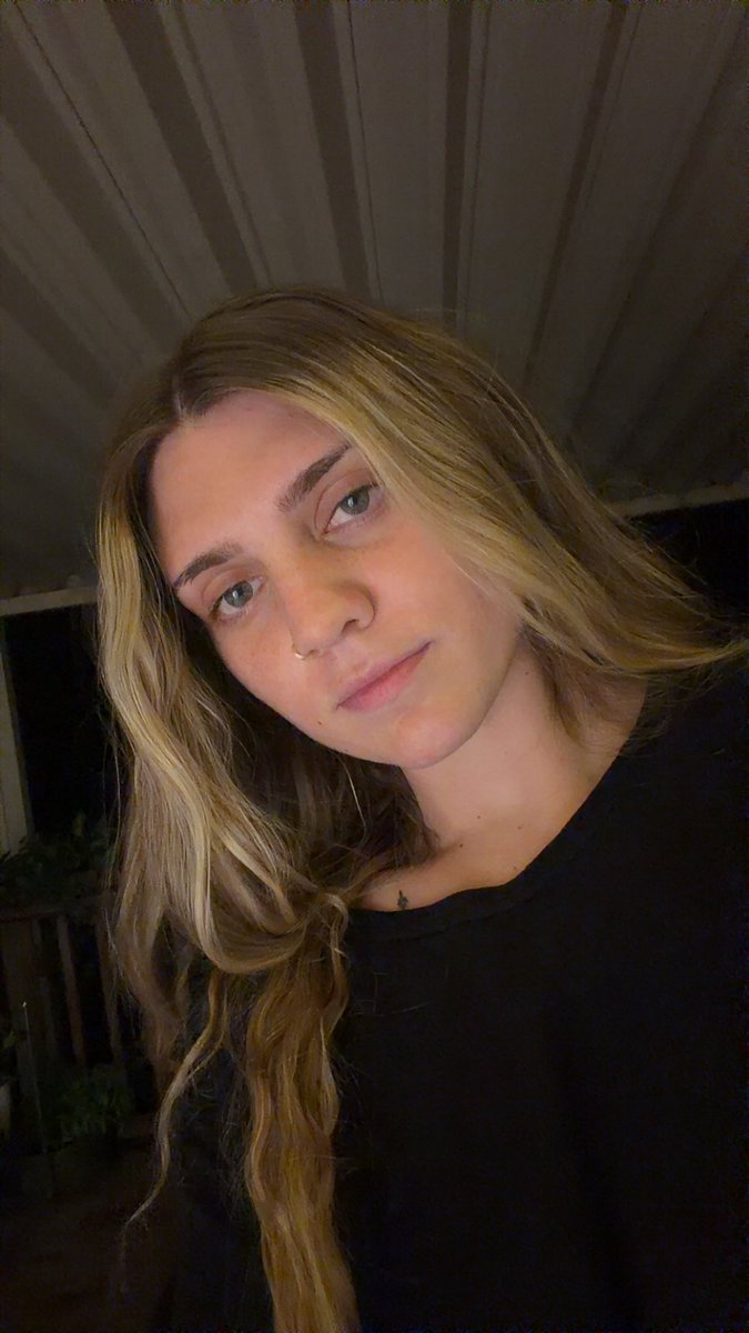 pyro_princesss's tweet photo. My friend dramatically went off ab how she's getting rid of Snapchat cause the filters. I rolled my eyes cause just don't use filters then. This is a willpower problem, not a sm problem... THAT BITCH WAS RIGHT THO😅

Left is "no filter" on snap. Right is just iPhone camera. https://t.co/vFtWbRbJAP